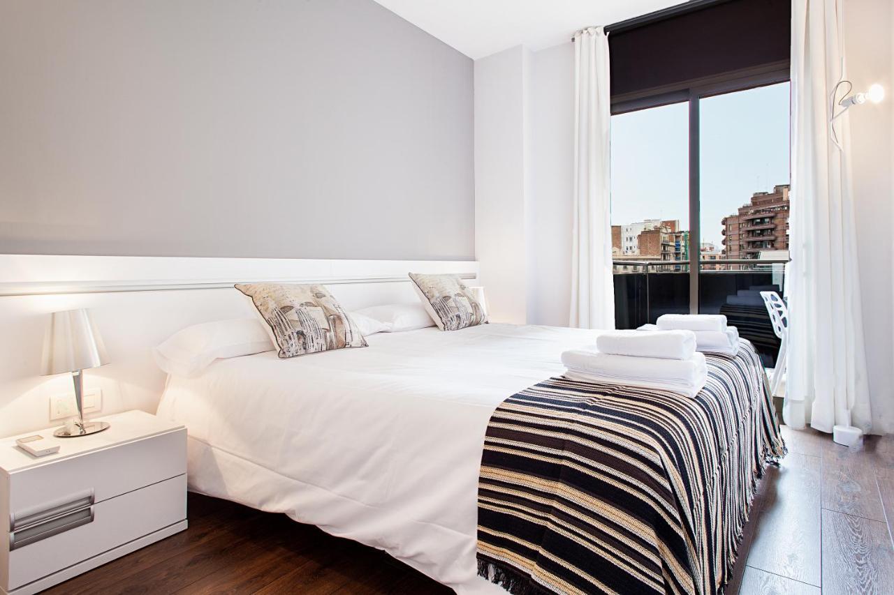 Suites4Days Provenza Apartment Барселона Экстерьер фото